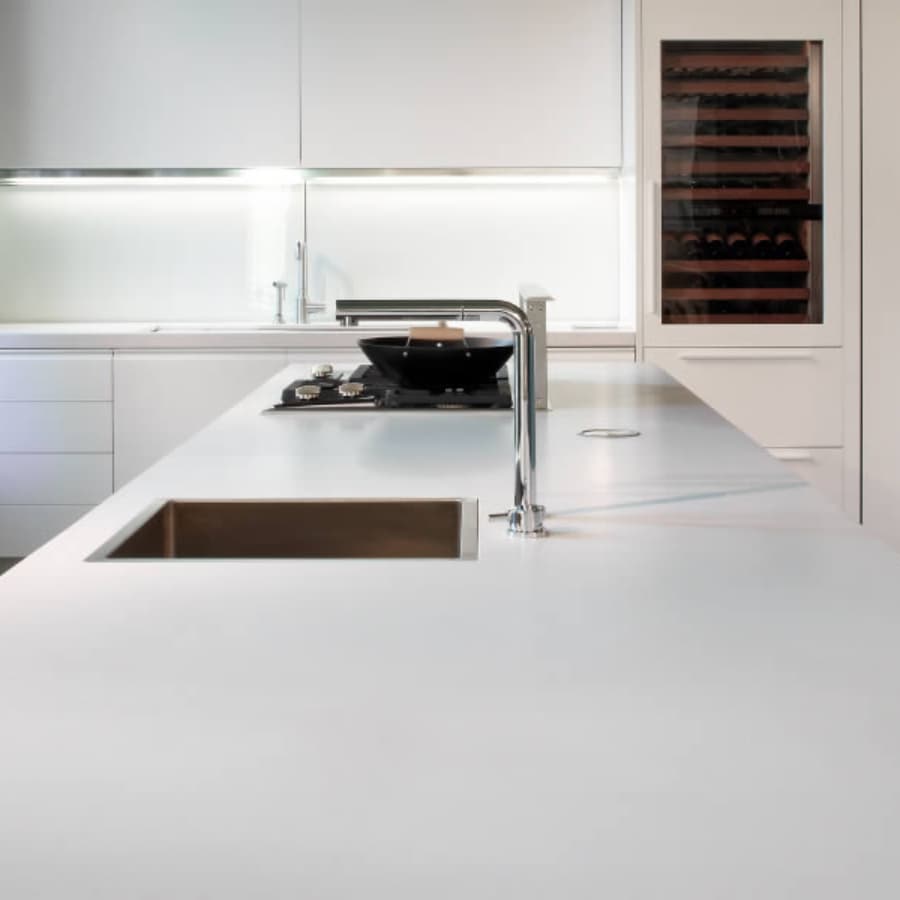 Pia de Quartzo Branco para Cozinha - Serviço de marmoraria